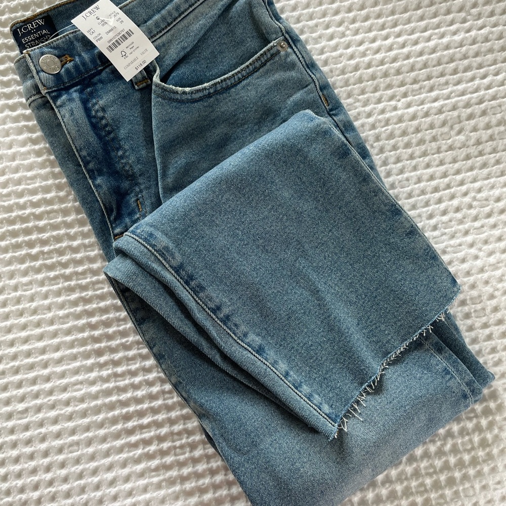 NWT J. Crew Essential Straight Jeans size 29